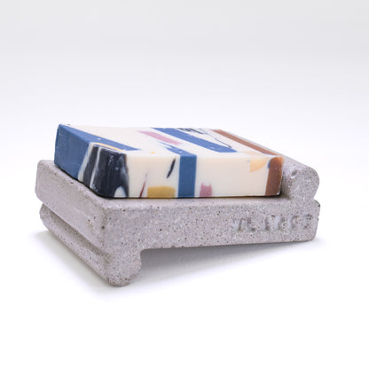 MLARKE • 2 Dot 1 Line