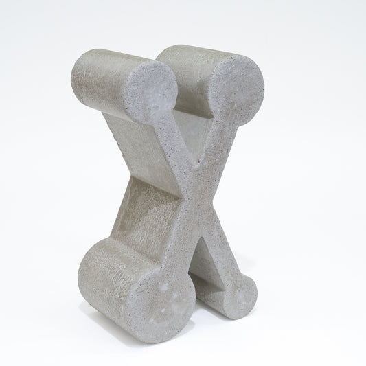 MLARKE • 4 Dot 2 Line Bookend