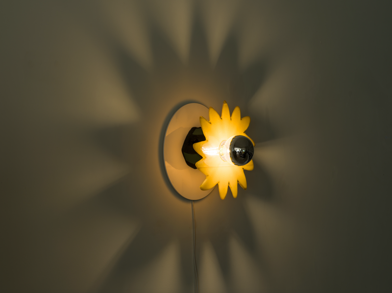 JAMES HERMAN SCONCE (blk/amber) 002